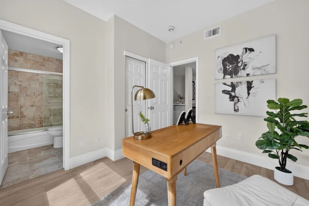379 Dunsmuir Terrace #3 Sunnyvale, CA 94085