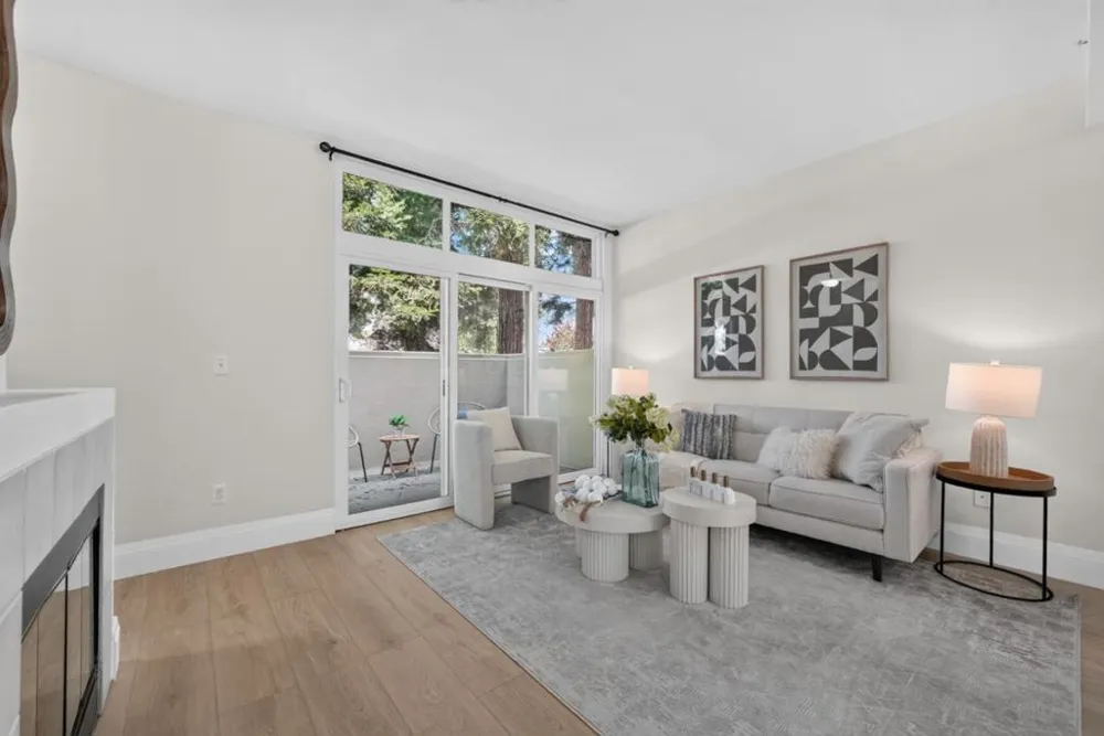 379 Dunsmuir Terrace #3 Sunnyvale, CA 94085