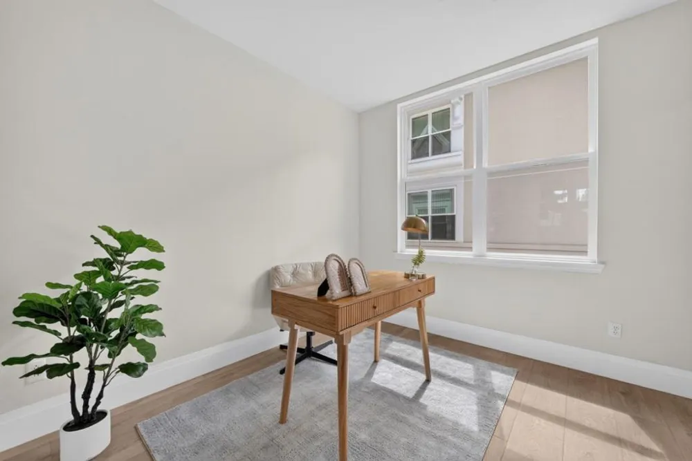 379 Dunsmuir Terrace #3 Sunnyvale, CA 94085