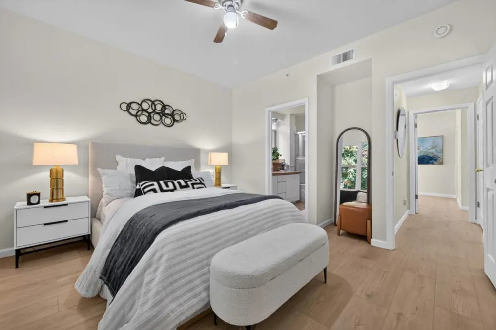 379 Dunsmuir Terrace #3 Sunnyvale, CA 94085