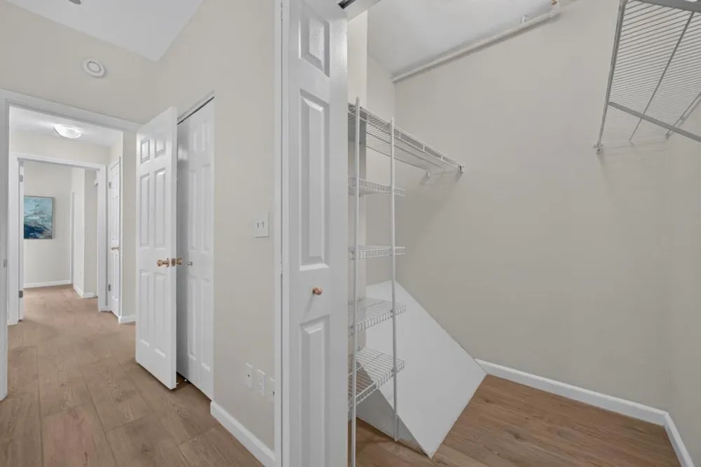 379 Dunsmuir Terrace #3 Sunnyvale, CA 94085