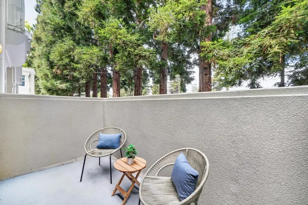 379 Dunsmuir Terrace #3 Sunnyvale, CA 94085