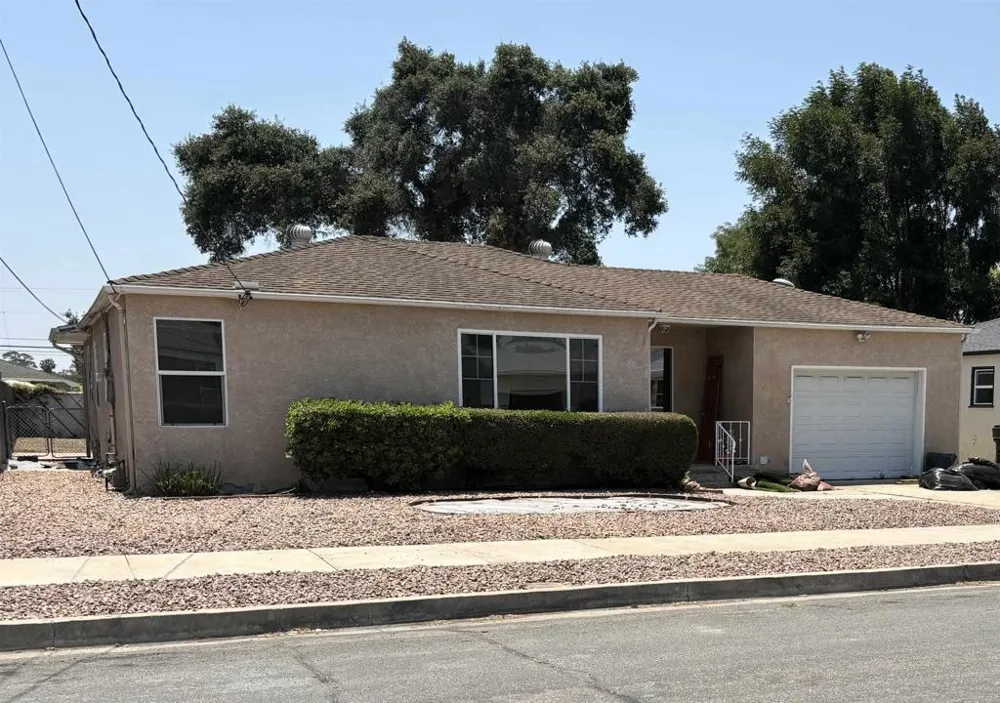 176 Millan Street Chula Vista, CA 91910