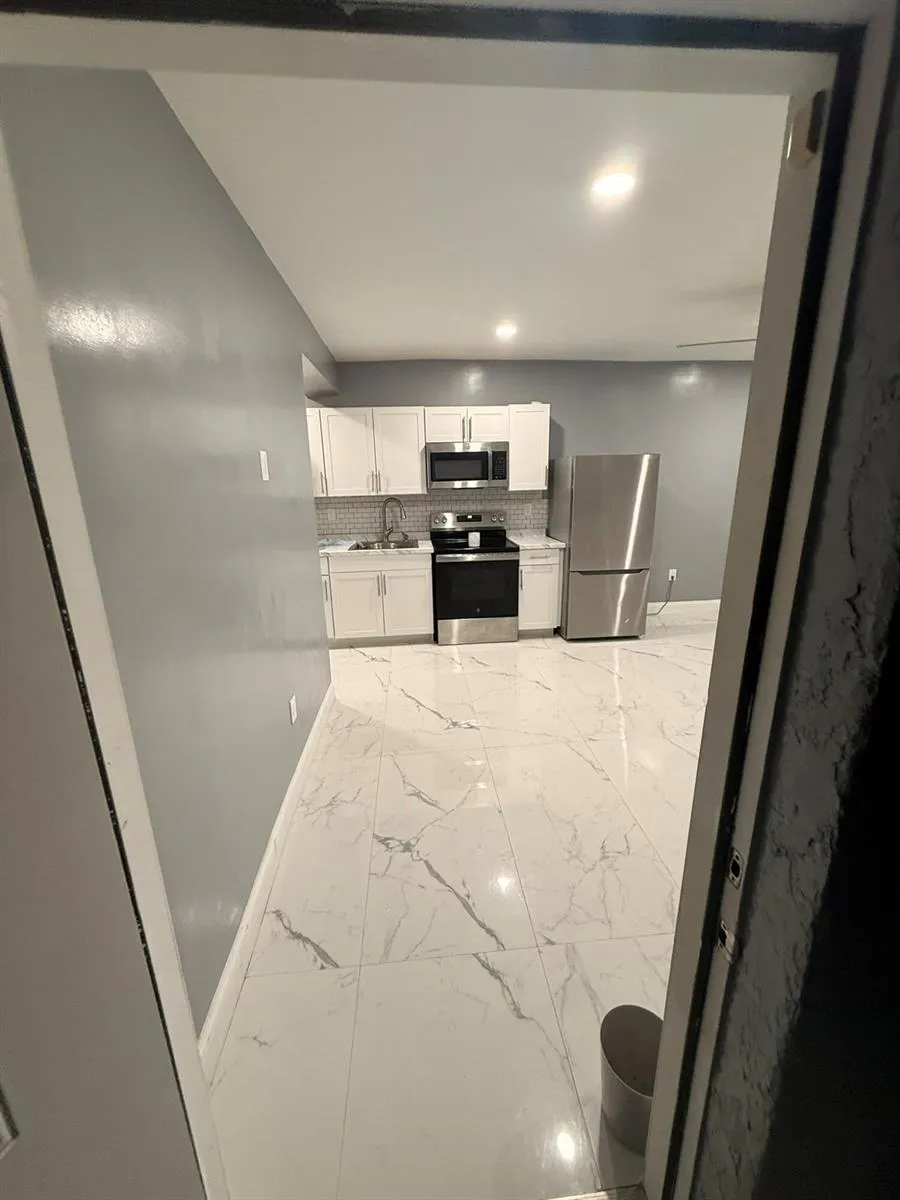 5170 NW 73RD WAY Lauderhill, FL 33319
