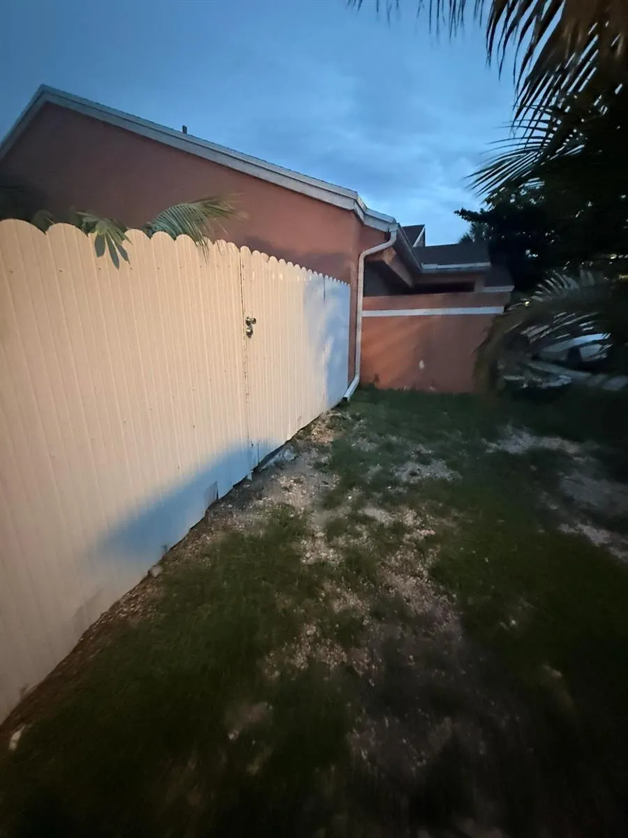 5170 NW 73RD WAY Lauderhill, FL 33319
