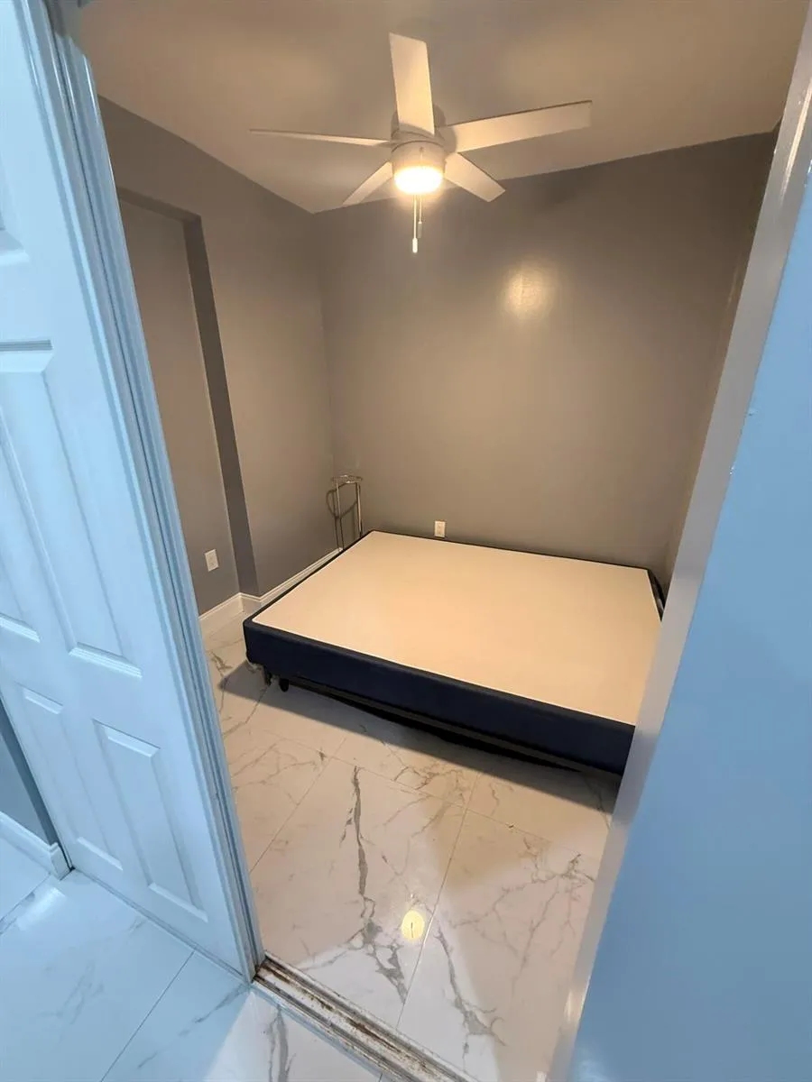 5170 NW 73RD WAY Lauderhill, FL 33319