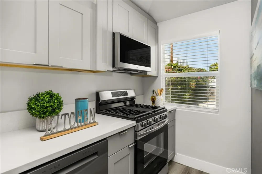5157 Inglewood Los Angeles, CA 90230