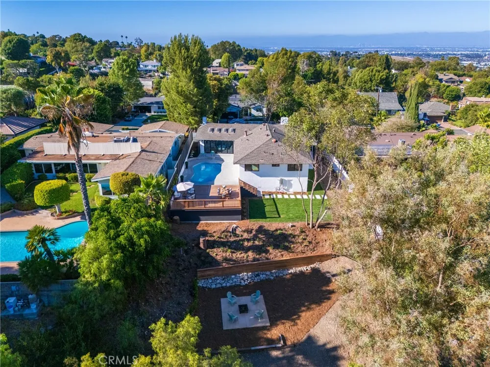 30 Santa Bella Rd Rolling Hills Estates, CA 90274