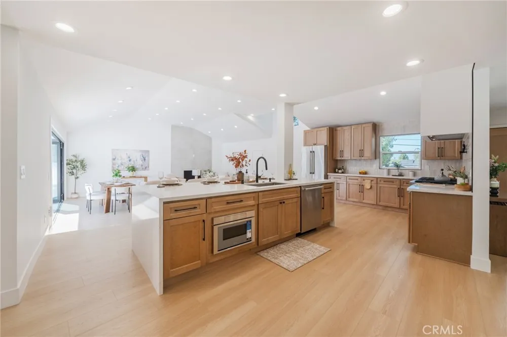 30 Santa Bella Rd Rolling Hills Estates, CA 90274