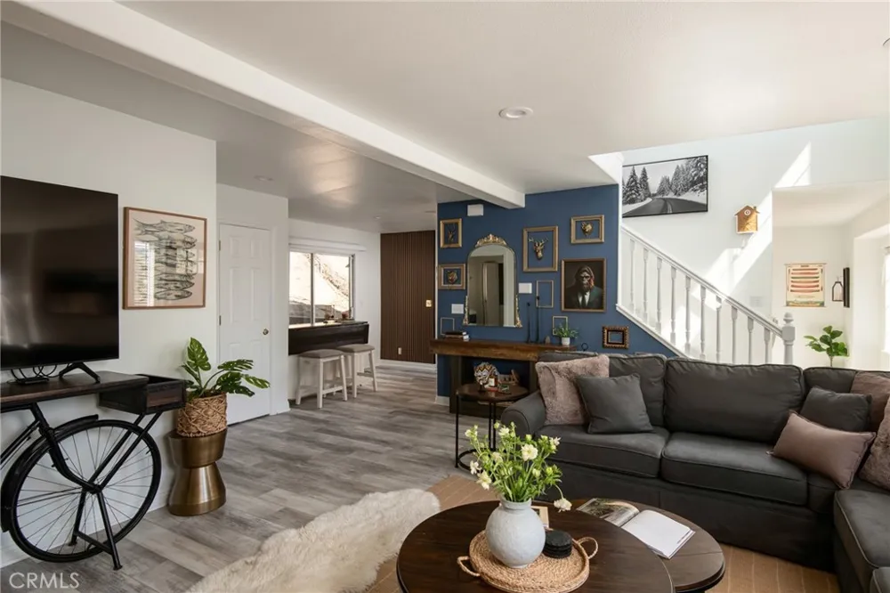 28824 Zion Drive Lake Arrowhead, CA 92352