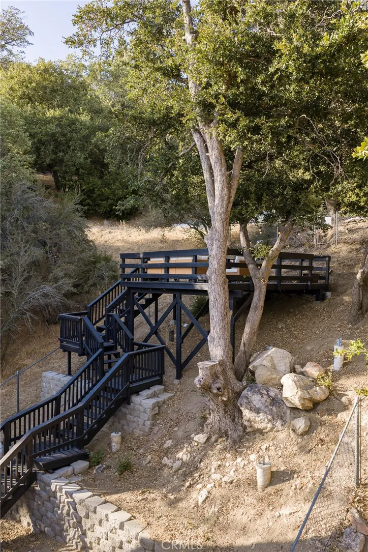 28824 Zion Drive Lake Arrowhead, CA 92352