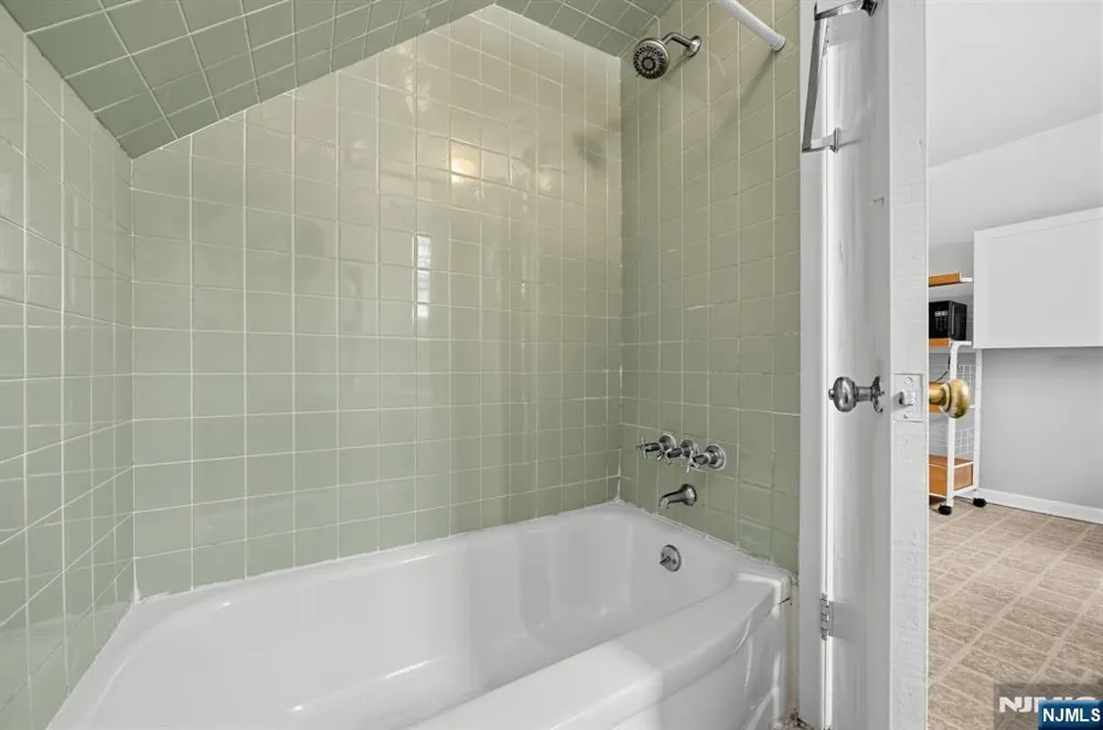 258 22nd Street Paterson, NJ 07514