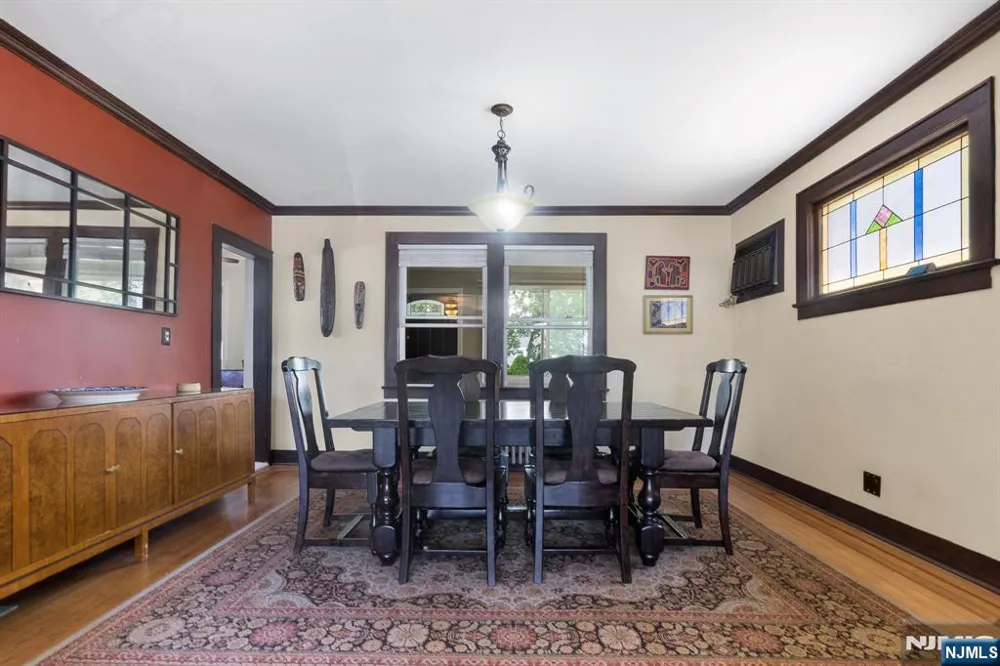 330 Simons Avenue Hackensack, NJ 07601