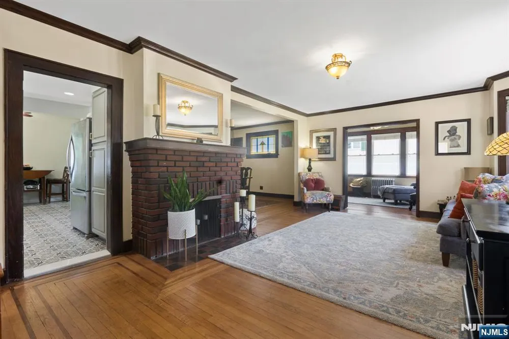 330 Simons Avenue Hackensack, NJ 07601