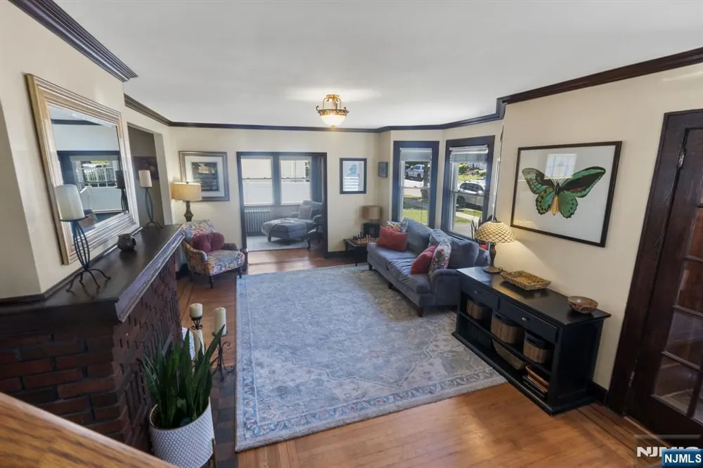 330 Simons Avenue Hackensack, NJ 07601