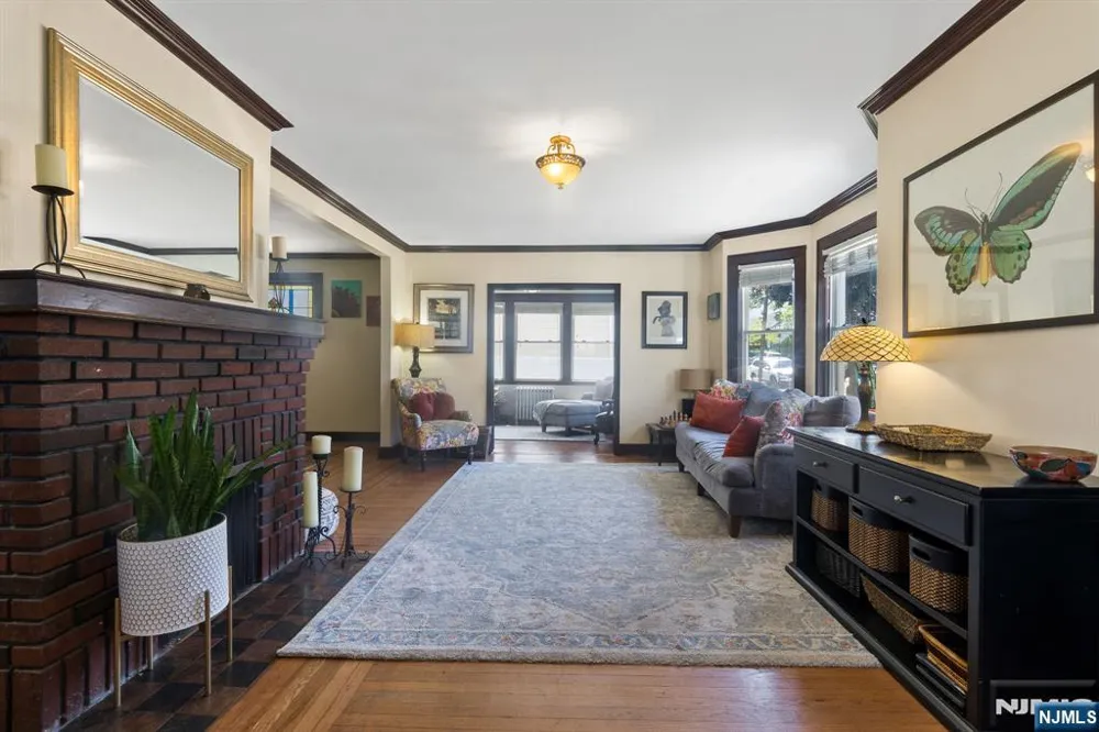 330 Simons Avenue Hackensack, NJ 07601