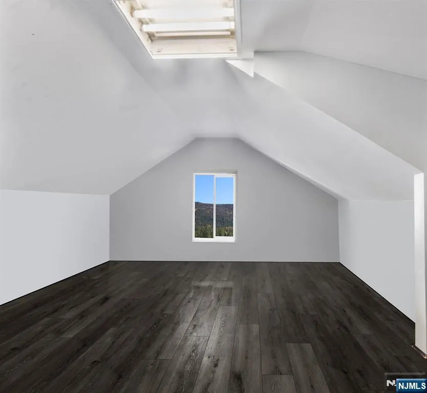 330 Simons Avenue Hackensack, NJ 07601