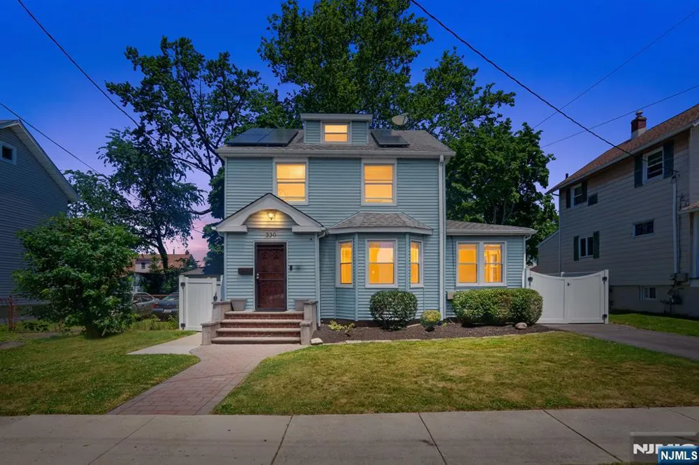 330 Simons Avenue Hackensack, NJ 07601