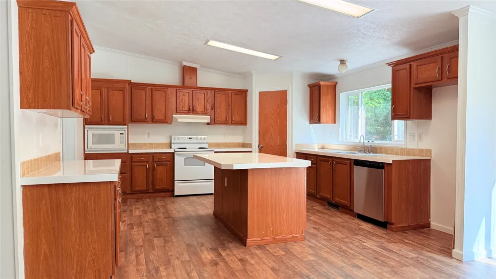 2131 Maryland Avenue Muskogee, OK 74401