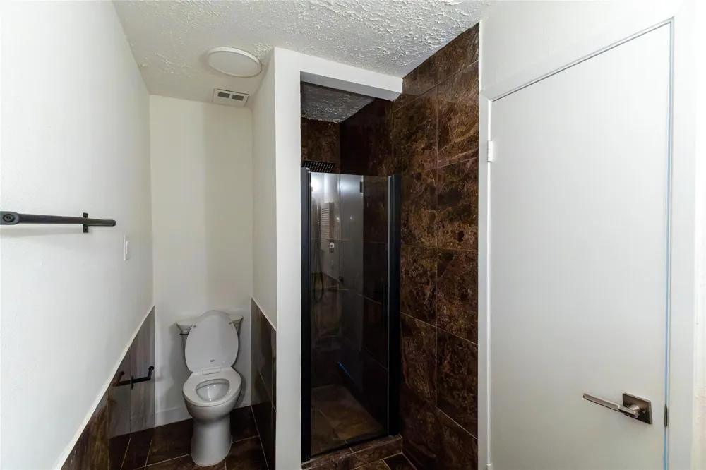 16003 Cerca Blanca Drive Houston, TX 77083