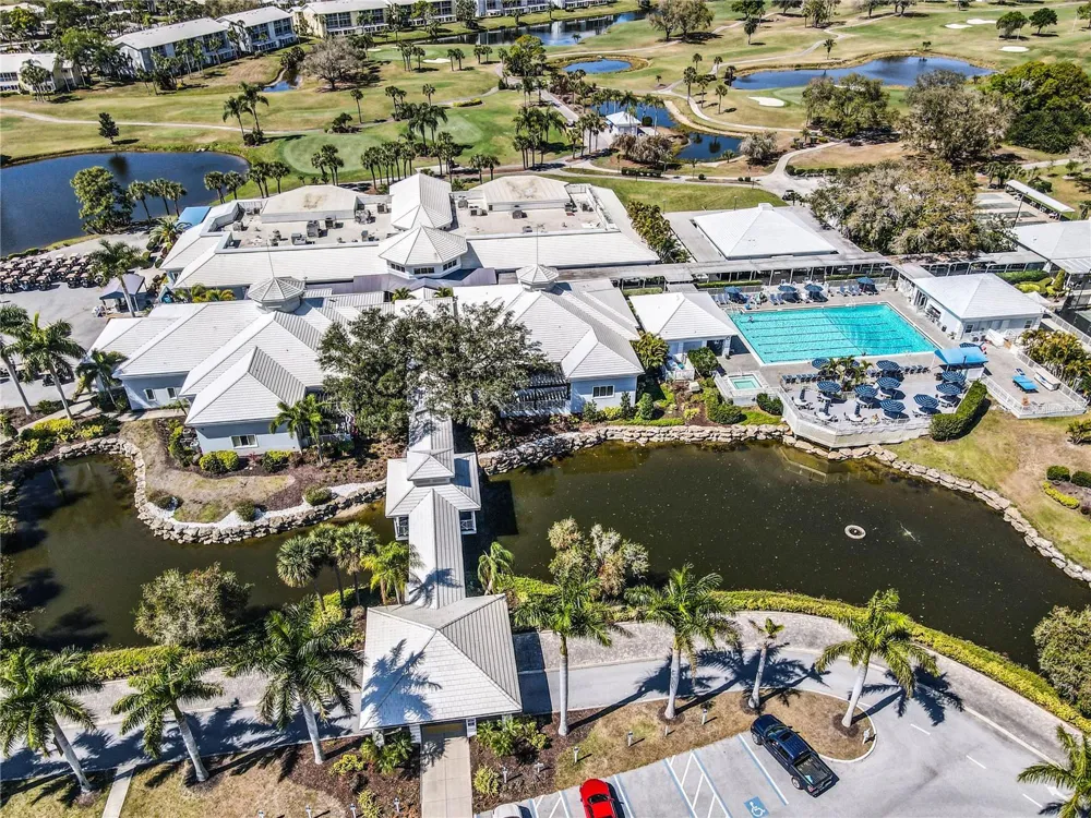 827 HARRINGTON LAKE LANE #35 Venice, FL 34293