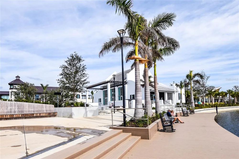 827 HARRINGTON LAKE LANE #35 Venice, FL 34293