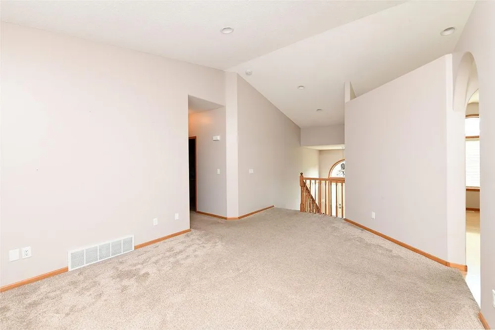 8018 Aquarius Drive Fargo, ND 58104