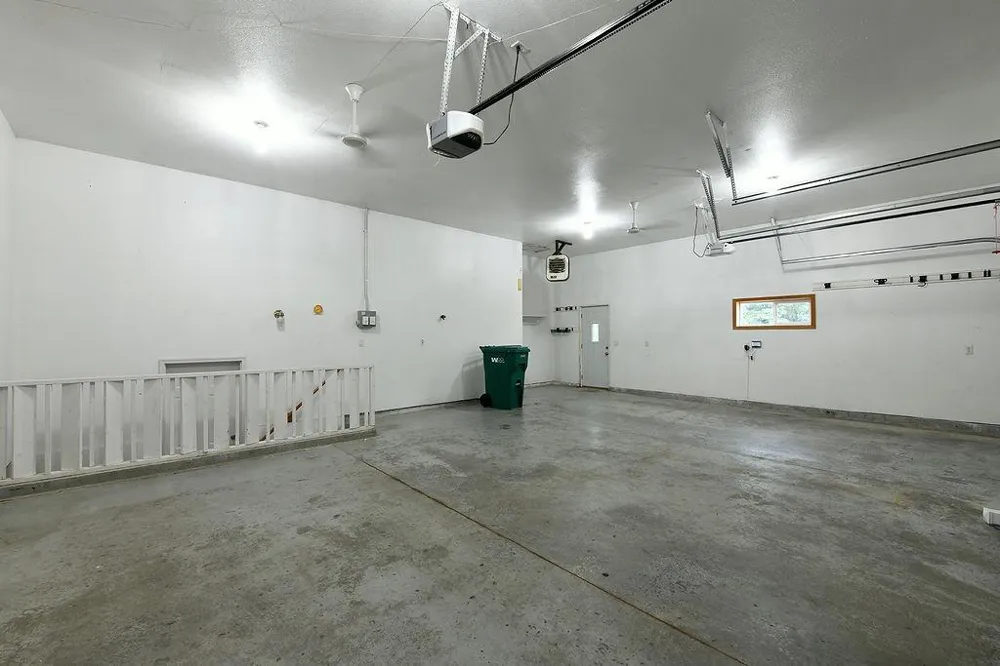 8018 Aquarius Drive Fargo, ND 58104