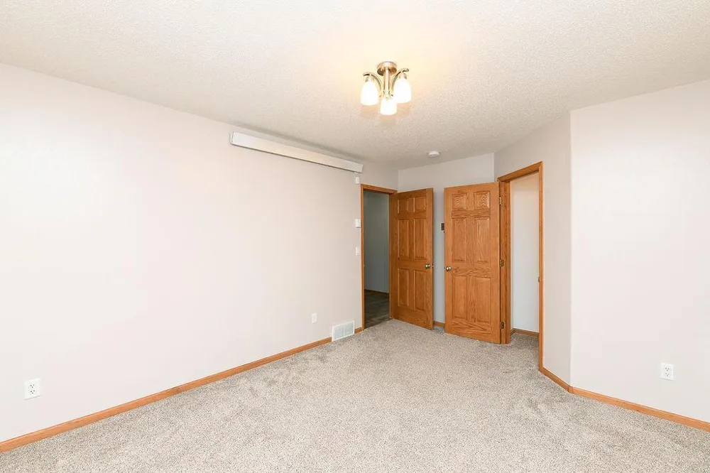 8018 Aquarius Drive Fargo, ND 58104