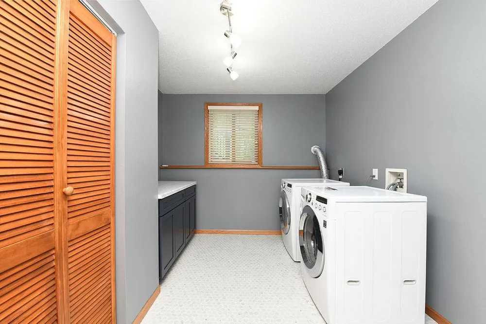 8018 Aquarius Drive Fargo, ND 58104