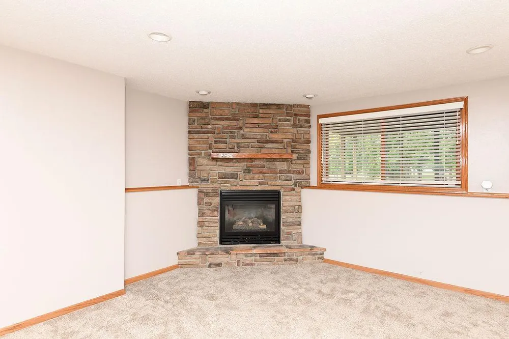 8018 Aquarius Drive Fargo, ND 58104
