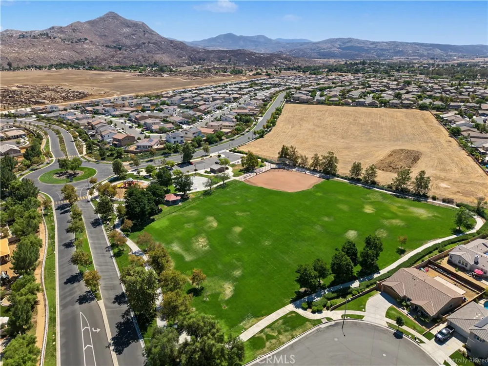 3197 Bellwood Hemet, CA 92543