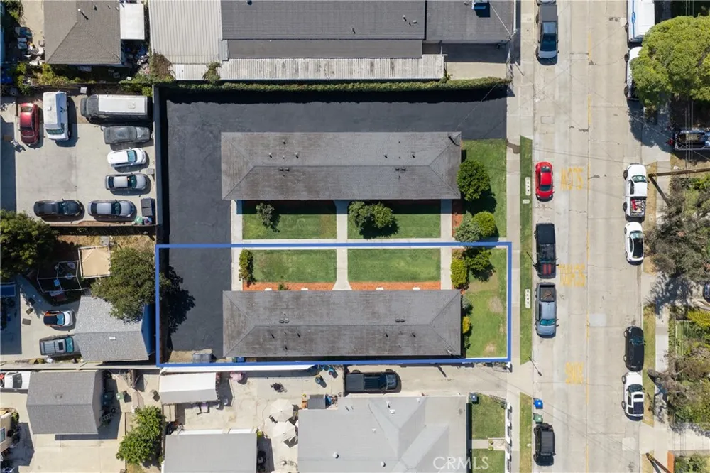 1512 W 5th Santa Ana, CA 92703