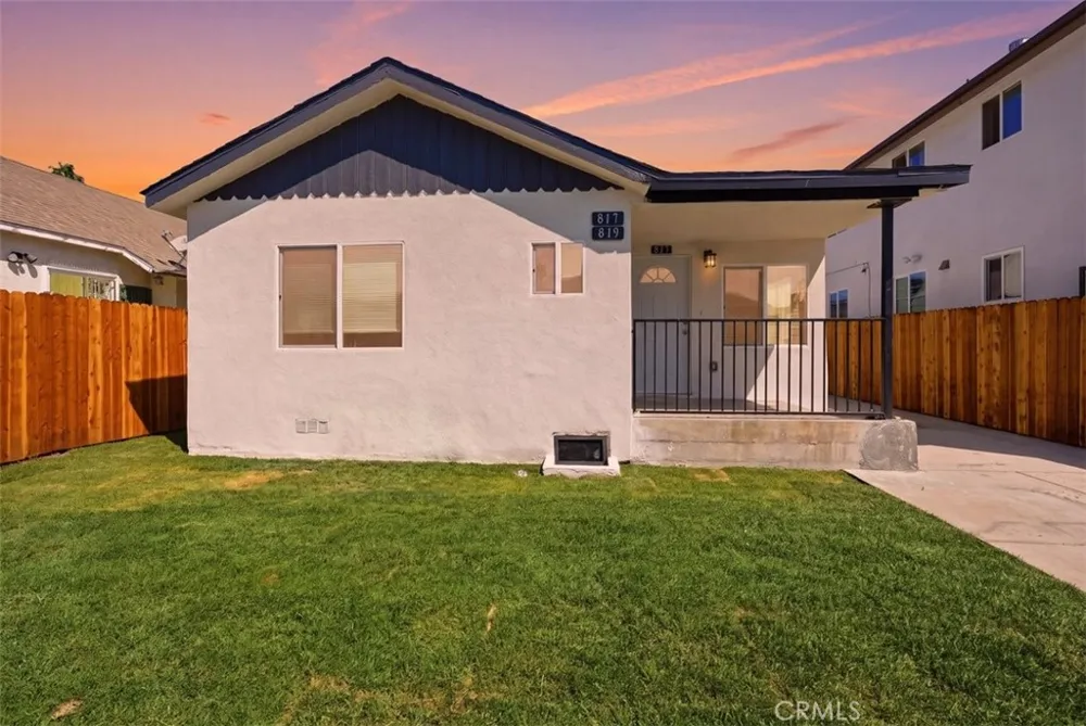 817 W 79th Los Angeles, CA 90044
