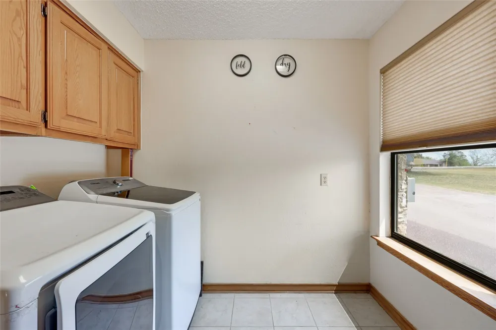 1931 Rowe Loop Pflugerville, TX 78660