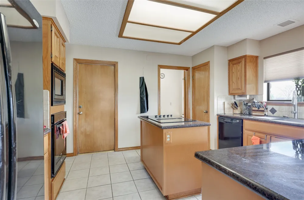 1931 Rowe Loop Pflugerville, TX 78660