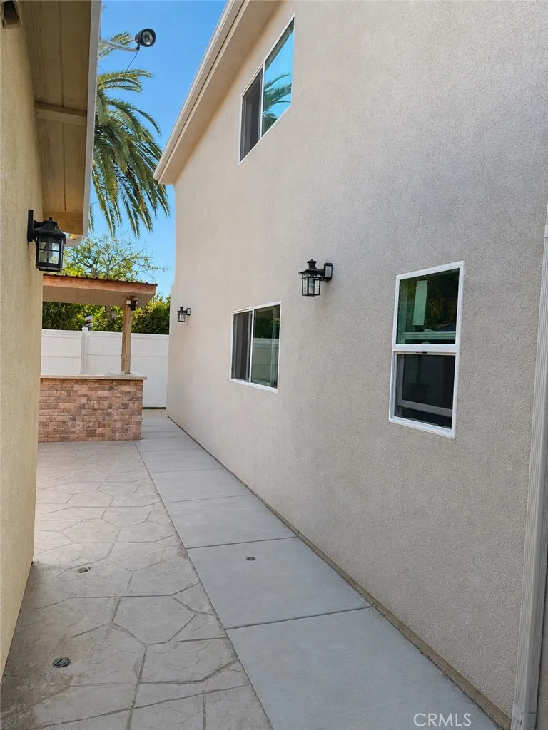 19331 Lorne St. Reseda, CA 91335
