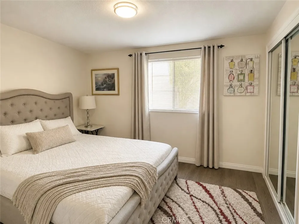 19331 Lorne St. Reseda, CA 91335
