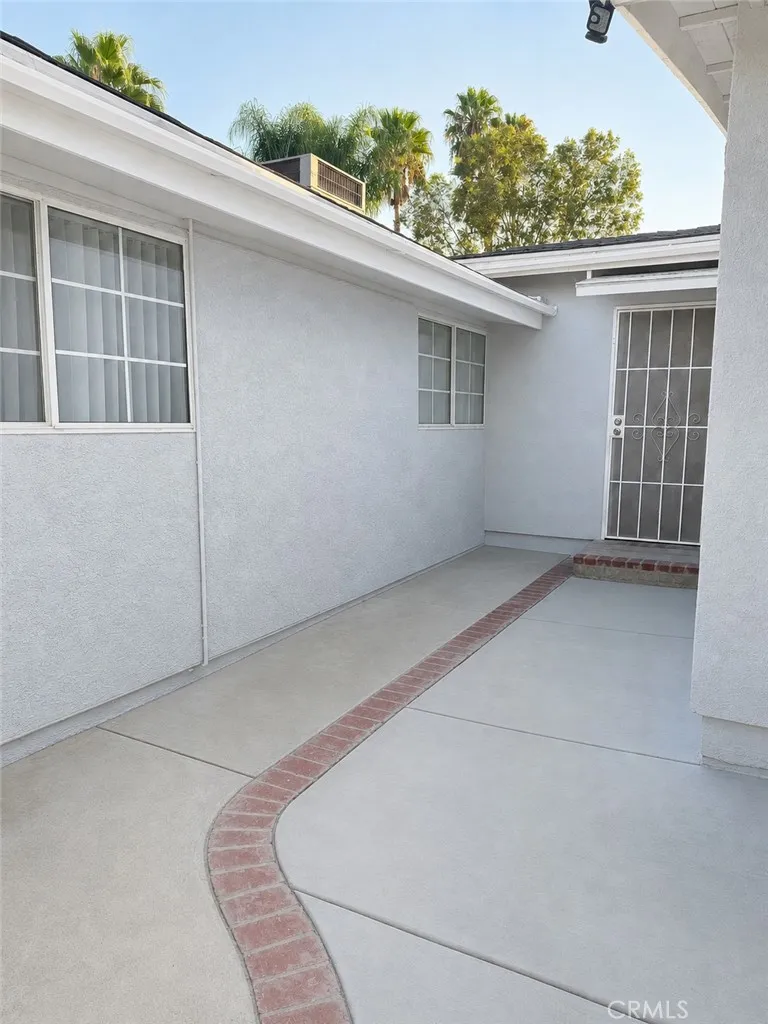 19331 Lorne St. Reseda, CA 91335