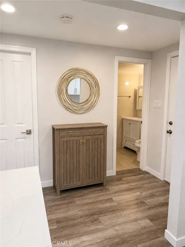 19331 Lorne St. Reseda, CA 91335