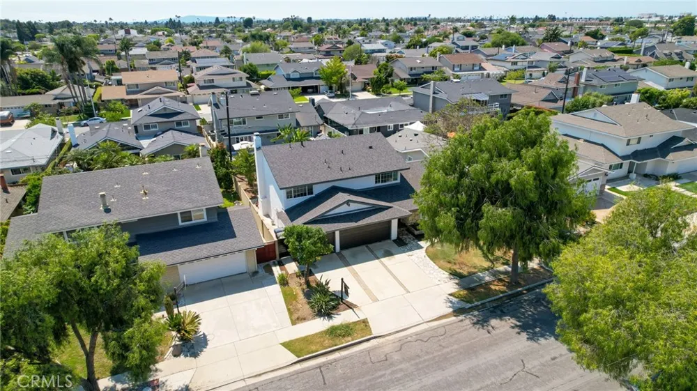 16401 mercier ln Huntington Beach, CA 92647