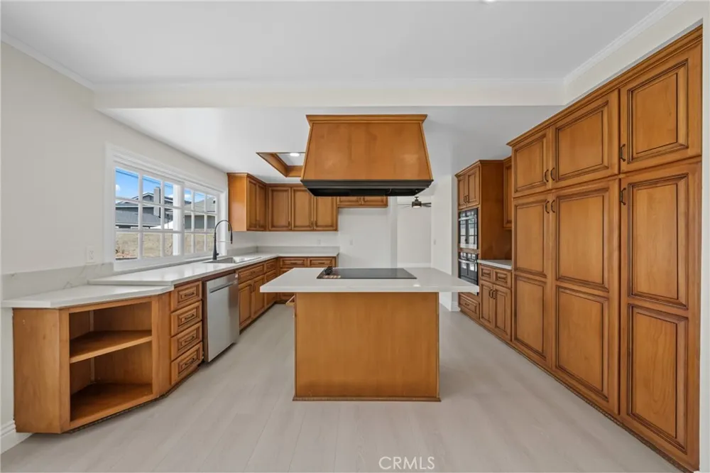 16401 mercier ln Huntington Beach, CA 92647