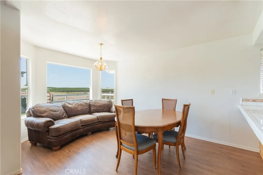 6004 Merlot Lane Paso Robles, CA 93446