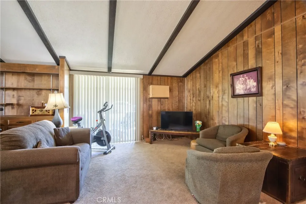 21869 Raynor Wildomar, CA 92595