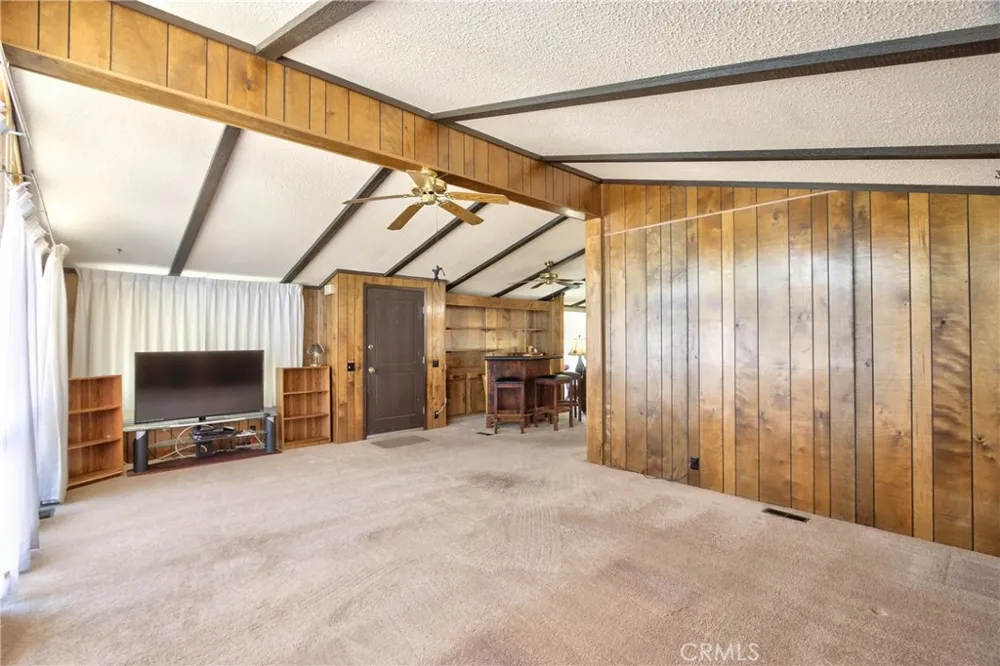 21869 Raynor Wildomar, CA 92595