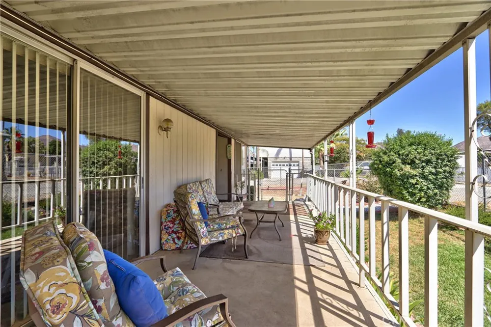 21869 Raynor Wildomar, CA 92595