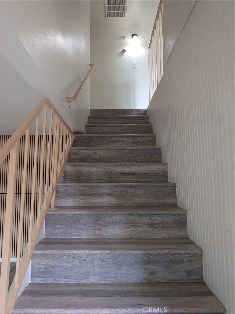 2200 Cedro Court #B Bakersfield, CA 93309