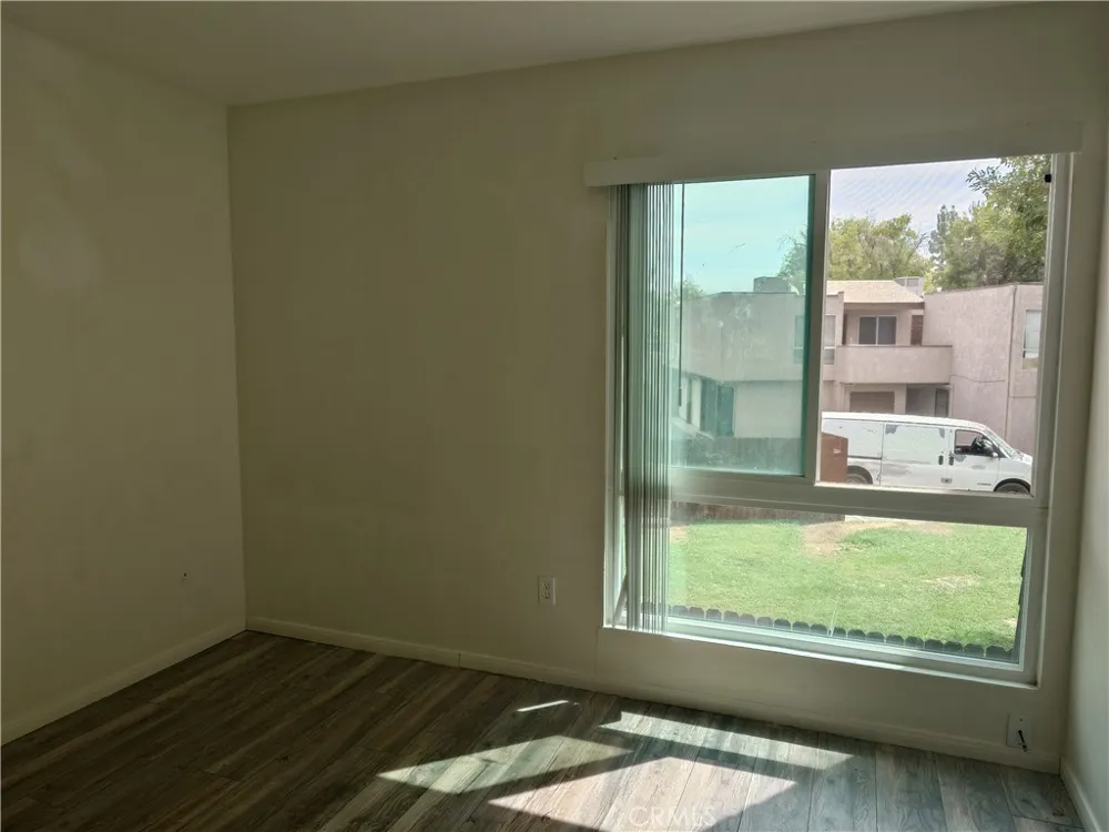 2200 Cedro Court #B Bakersfield, CA 93309