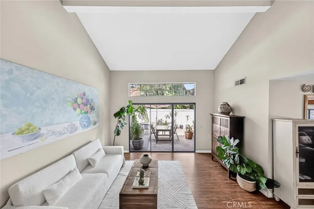 22935 Estoril Drive #6 Diamond Bar, CA 91765