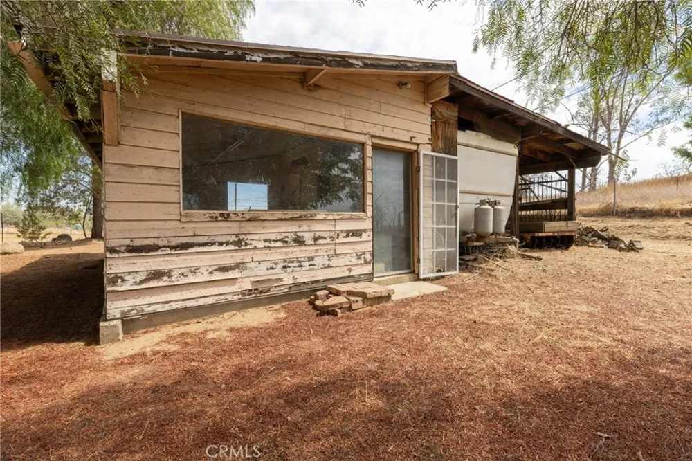 21639 Ellis Avenue Perris, CA 92572